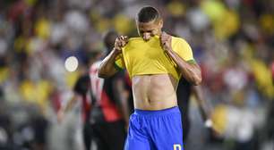 Brasil joga mal, perde chances e é derrotado pelo Peru