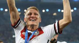 Aos 35 anos, Schweinsteiger anuncia aposentadoria do futebol