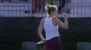 WTA Adelaide: Simona Halep v Ajla Tomljanovic - 6-4, 7-5