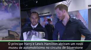 F1: Príncipe Harry e Lewis Hamilton inauguram o Museu de Silverstone