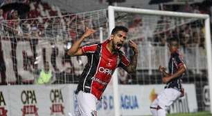 Artilheiro do Joinville, Luquinhas segue instruções do clube para manter forma física em casa