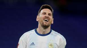 Messi tem gol anulado, e Argentina tropeça no Paraguai