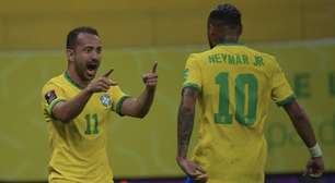 Éverton Ribeiro comenta briga por titularidade na Seleção