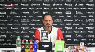 VITÓRIA: Wagner Lopes lamenta elenco inchado com muito jogadores: "Fica difícil você dar a atenção necessária e justa para todos atletas"