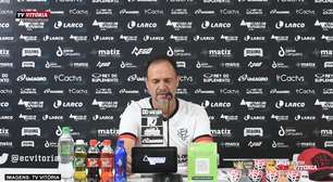 VITÓRIA: Wagner Lopes comenta retorno de Manoel após fratura no rosto: "Ele já está disponível e provavelmente vai estar na convocação"