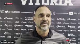 VITÓRIA: Wagner Lopes vê time dominante no primeiro tempo, mas lamenta: "Pedimos que se alguém erra, que tenha alguém perto para cobrir"