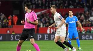 Sevilla vence Atlético de Madrid e segura a vice-liderança