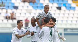 Palmeiras vence o Atlético-GO e avança na volta de Endrick