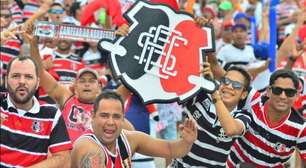 Torcida do Santa Cruz liberada para acompanhar o jogo no Arruda