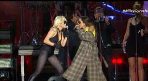 Lollapalooza 2022: Miley Cyrus e Anitta fazem história com feat ao vivo