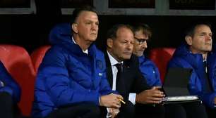 Algoz de brasileros, técnico da Holanda enfrenta câncer agressivo