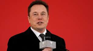 Musk é acusado de mostrar parte íntima para comissária da SpaceX; bilionário nega