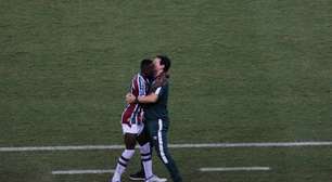 Diniz mostra sintonia no Fluminense e tem estreia com aplausos e apoio do elenco
