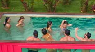 Túnel do Amor: Participantes causam na piscina durante festa
