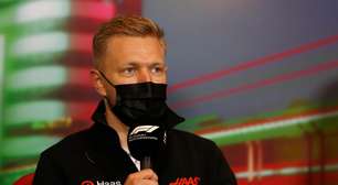 Magnussen assume erro na estratégia no GP de Miami de F1