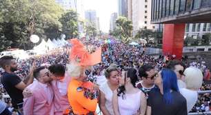 Parada LGBT de São Paulo abre inscrições para artistas