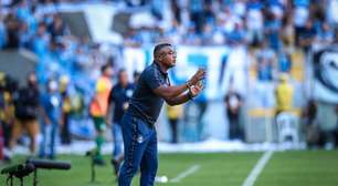 Diretor do Grêmio confirma acerto com atacante que estava no futebol árabe