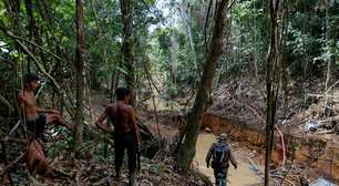Omissão e violência marcam os 30 anos da Terra Indígena Yanomami