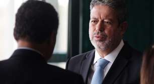 "Privatiza ou toma medidas duras", diz Lira sobre Petrobras