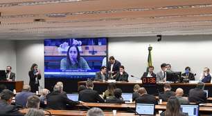 Comissão aprova texto que obriga execução de emendas do relator