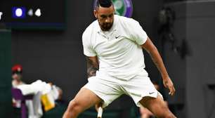 Kyrgios vira jogo cheio de confusões com Tsitsipas e vai às 8ªs em Wimbledon