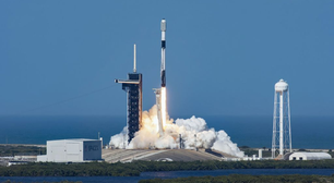 SpaceX faz 32º lançamento no ano e supera recorde estabelecido em 2021