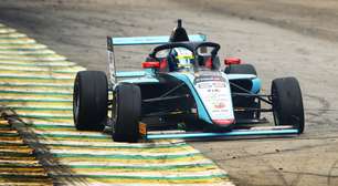 Após sorteio de carros, Clerot mantém domínio e vence de novo na F4 Brasil