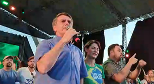 Bolsonaro diz que o Brasil 'está condenado a ser cristão'