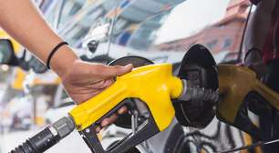 Após queda da gasolina, especialistas reduzem projeção do IPCA