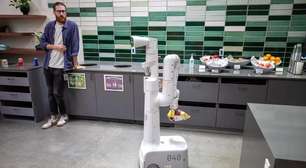 Google apresenta robô auxiliar de cozinha capaz de interagir com humanos