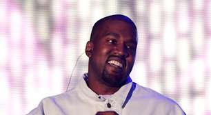 Após críticas, Kanye West defende sua nova coleção de roupas na televisão