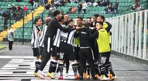 Figueirense brilha e atropela Vitória pela Série C