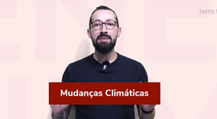 Professor explica mudanças climáticas, tema recorrente no Enem