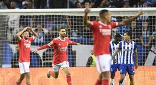 David Neres dá assistência, Benfica vence clássico contra o Porto e se isola na liderança do Português