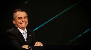 Bolsonaro fala sobre cargos comissionados: "O militar não é melhor ou pior do que ninguém"