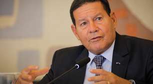 Mourão assume derrota, critica golpismo e fala em voltar 'mais forte' em 2026