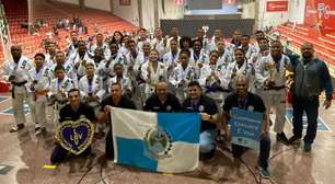 Seleção de jiu-jitsu formada por 8 favelas do Rio é vice-campeã em SP