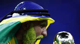 Torcida brasileira leva animação para a Copa do Mundo no Catar