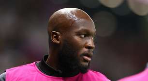 Lukaku é vítima de racismo por torcedores da Juventus; clube e liga italiana se posicionam