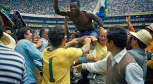 Todo mundo tem uma história de Copa e a minha começa com Pelé