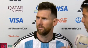 Messi se irrita com atacante holandês após fim do jogo: "O que foi, bobo?"
