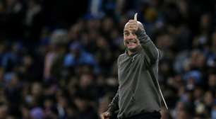 Guardiola leva multa de trânsito e brinca com guarda: "Tem que pagar pela foto"