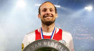 Holandês Daley Blind rescinde contrato com o Ajax após a Copa e está livre no mercado