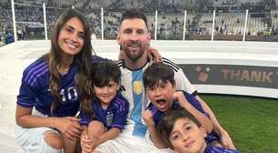 "Termina um ano que jamais poderei esquecer", diz argentino Messi