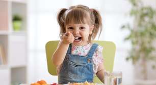 Saiba como lidar com crianças que têm dificuldade para comer