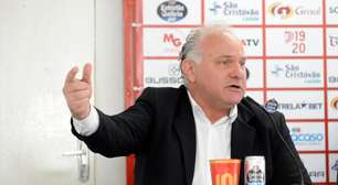Portuguesa anuncia saída do executivo de futebol Toninho Cecílio