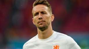 Luuk de Jong, atacante da Holanda, anuncia aposentadoria da seleção aos 32 anos