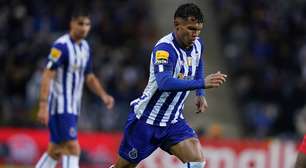 Ex-Palmeiras, Gabriel Veron segue atrapalhado por lesões no Porto