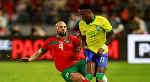 Cheia de novidades, seleção brasileira perde para Marrocos no primeiro jogo após a Copa