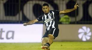 Raí comemora primeiro gol pelo Botafogo e vaga na final na Taça Rio